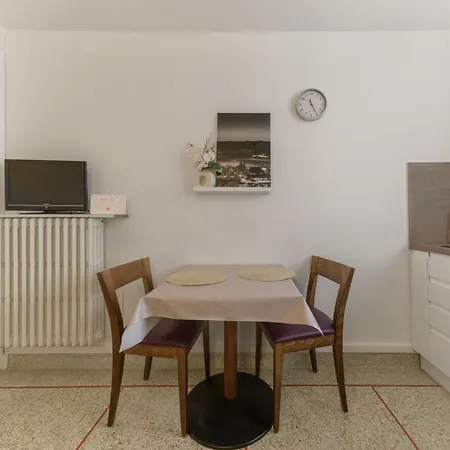 Appartement Le Dome - Cosy En Centre Avec Parking